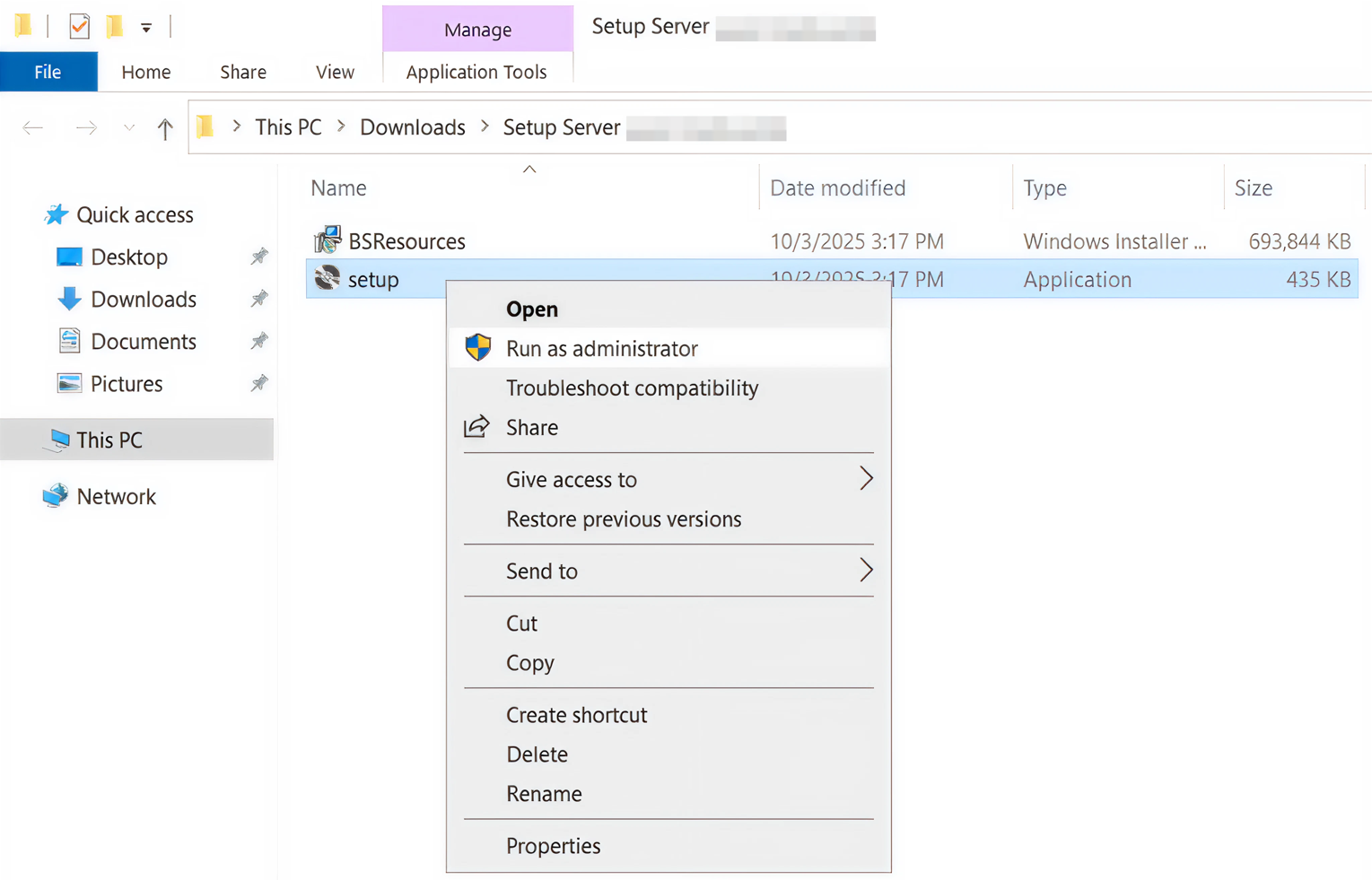 File explorer showing setup application with options to run as administrator.